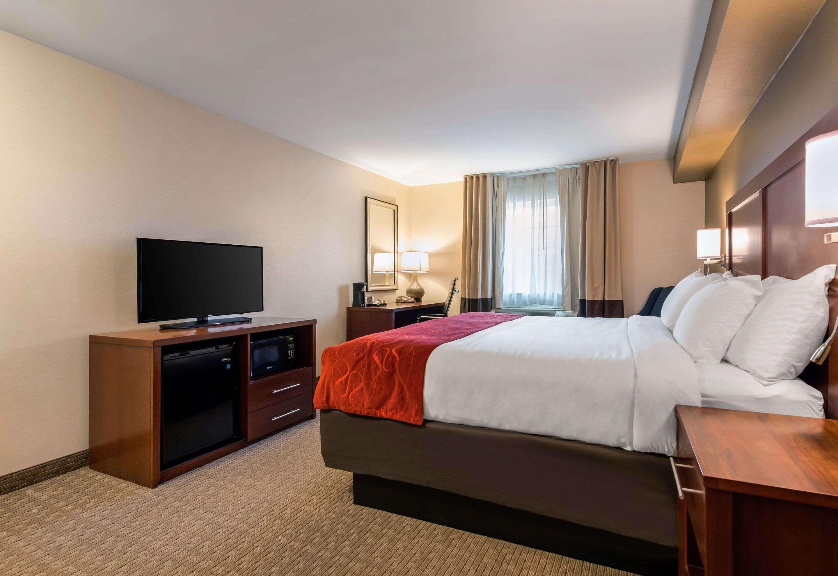 Comfort Suites Atlantic City North Absecon Exterior photo